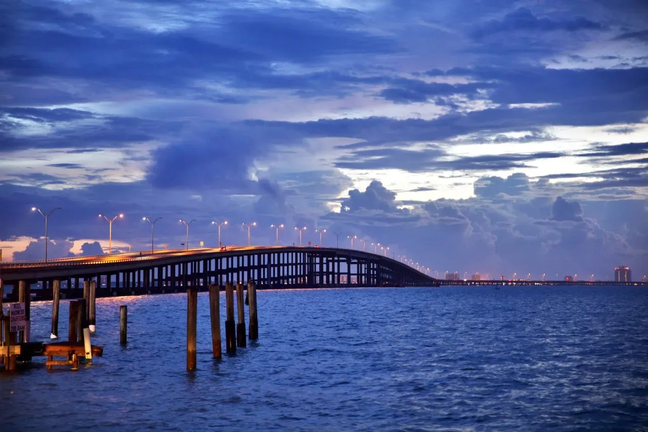 Queen Isabella Causeway, Rio Grande Valley
